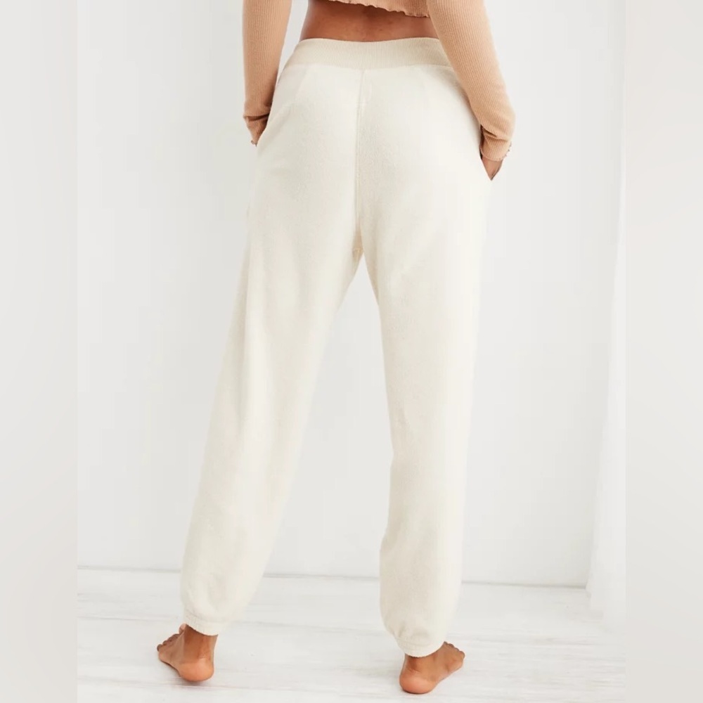 Aerie Sherpa Fleece Corset Jogger - Picture 3 of 9